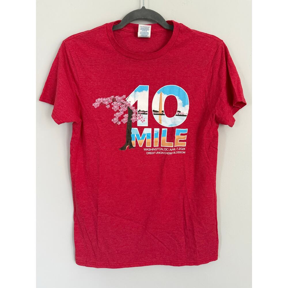2024 Credit Union Cherry Blossom 5K 10 mile race Cotton T-shirt, size small